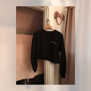 Jrs. UNWORN BRANDY Cropped Sweatshirt // OS